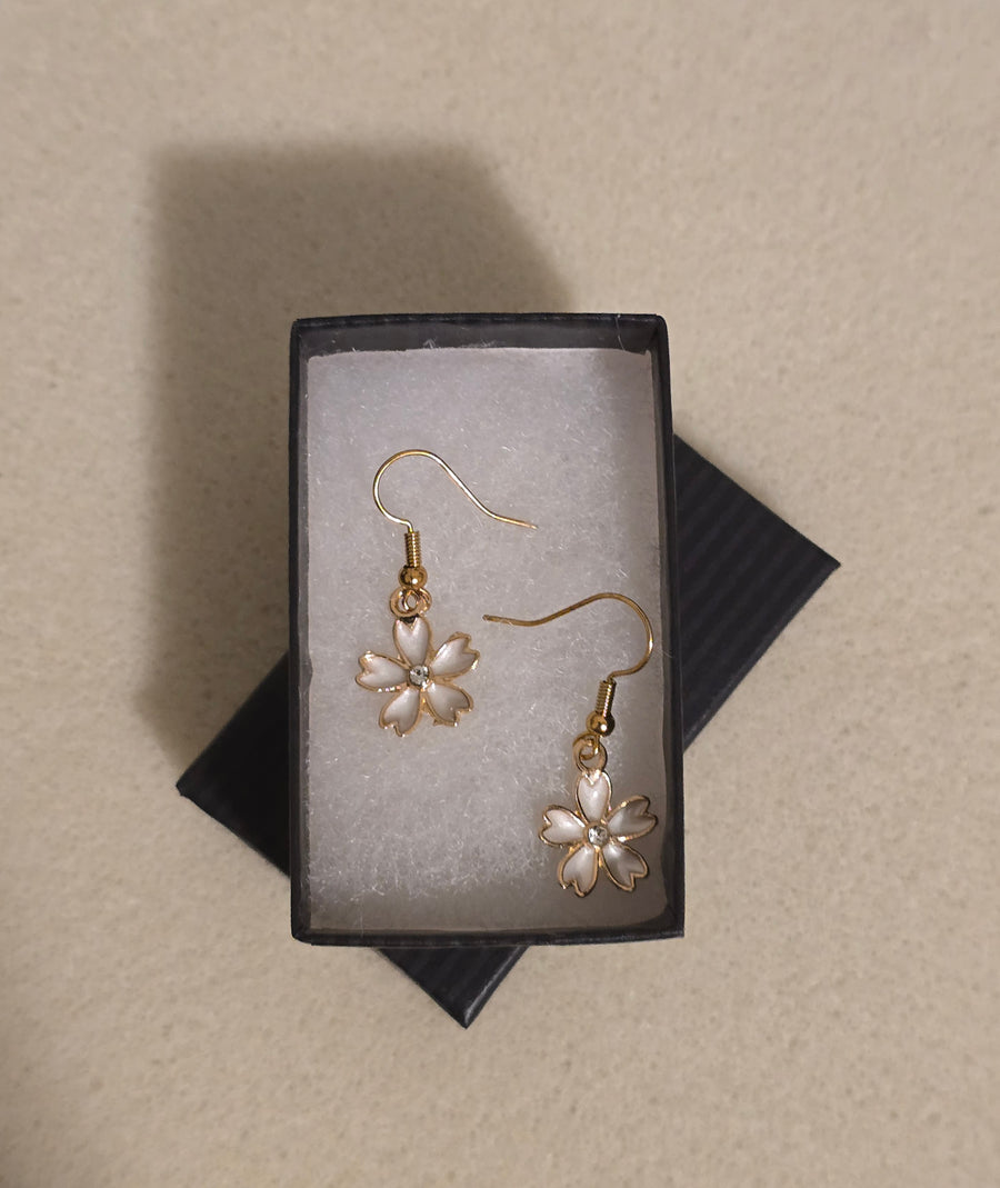 Elegant Sakura Flower Earrings