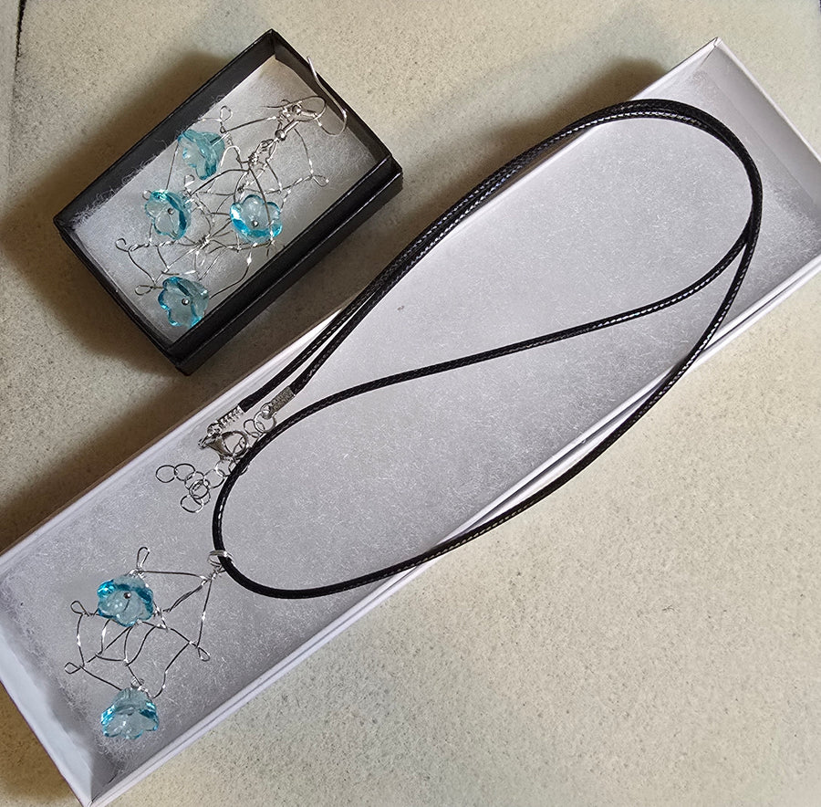 Molly's Custom Earring and Necklace Set